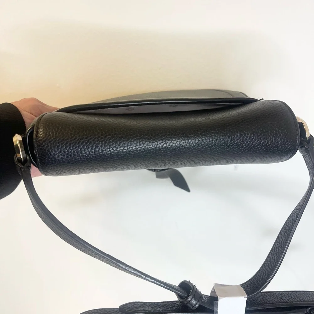 kate spade features adjustable